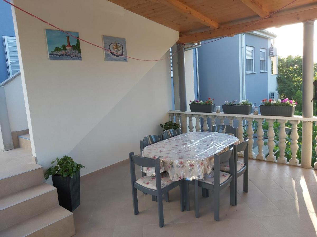 Apartman Ana Štinjan Chambre photo