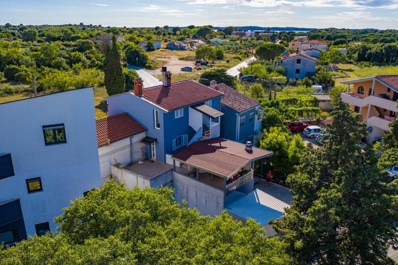 Apartman Ana Štinjan Extérieur photo